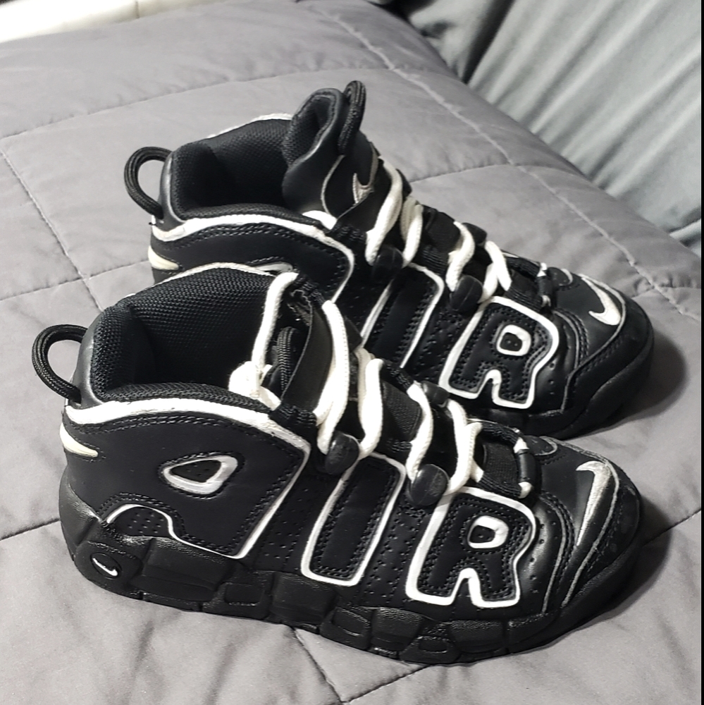 Nike Uptempo